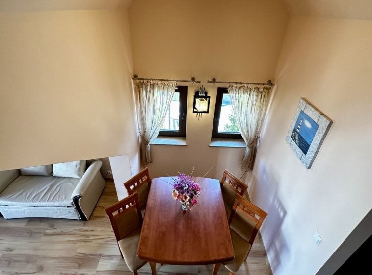 Apartamenty & Restauracja Nadmorska Apartament nr 2 - widok z antresoli?v=1.0.1