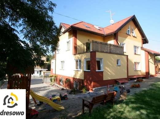 Sprzedam hotel/pensjonat - 404 m2 