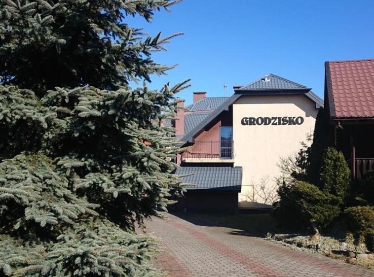 Pokoje gościnne Grodzisko Budynek